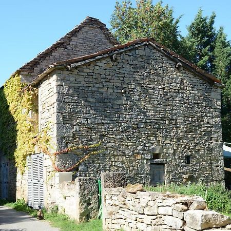 Bed and Breakfast Le Moulin à huile à Vailhourles Extérieur photo
