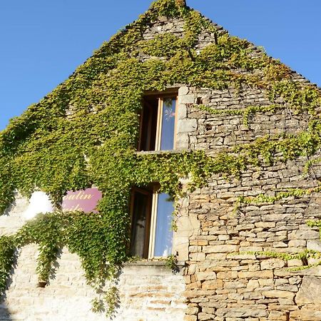Bed and Breakfast Le Moulin à huile à Vailhourles Extérieur photo