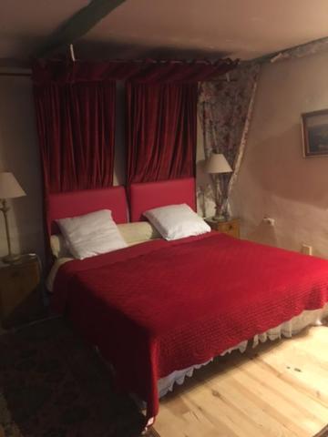 Bed and Breakfast Le Moulin à huile à Vailhourles Extérieur photo